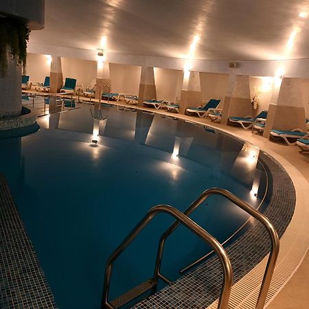 Condor Resort Dulcesti 外观 照片