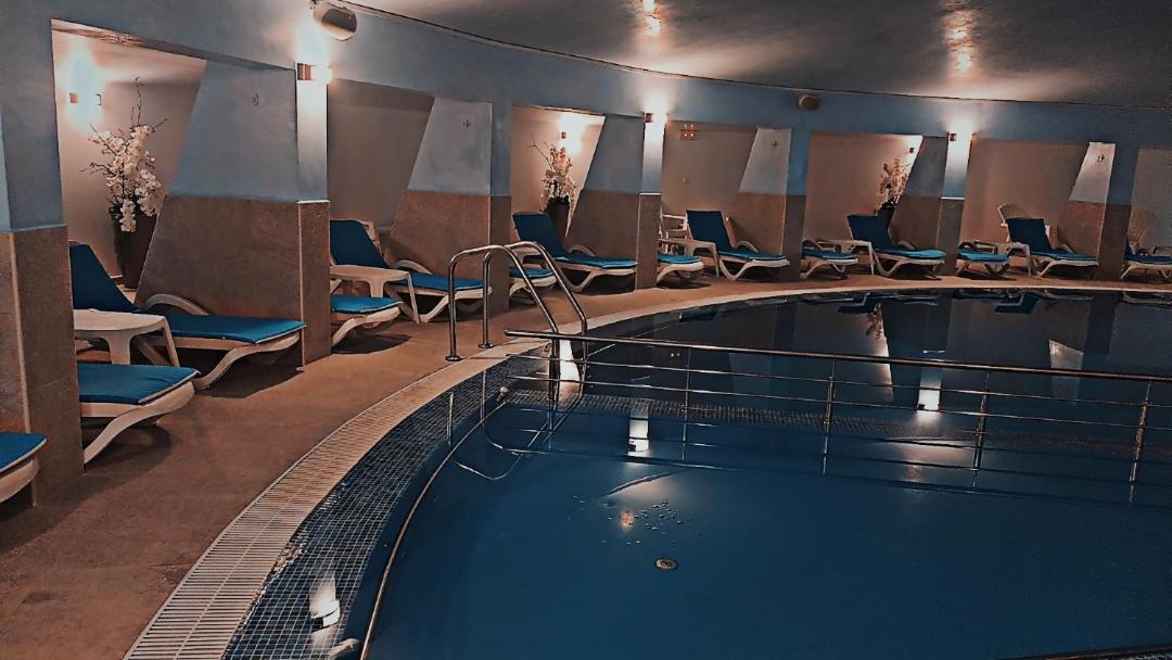 Condor Resort Dulcesti 外观 照片